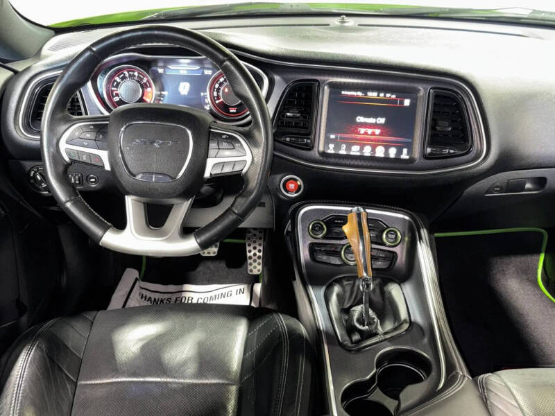 2015 Dodge Challenger SRT 392