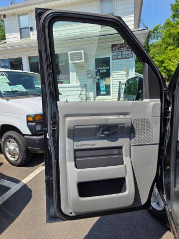 2009 Ford E-Series E-350 SD