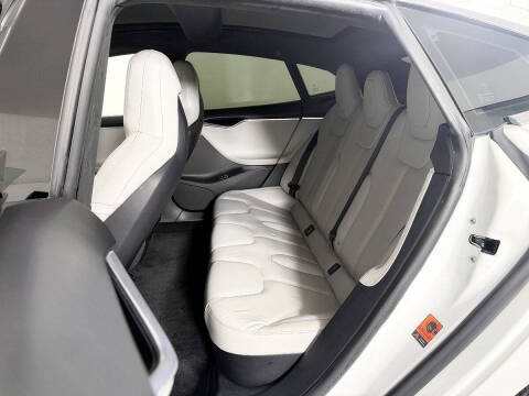 2016 Tesla Model S