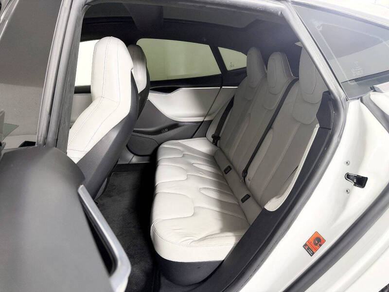 2016 Tesla Model S