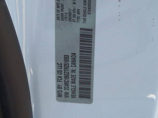 2026 Chrysler Pacifica Select