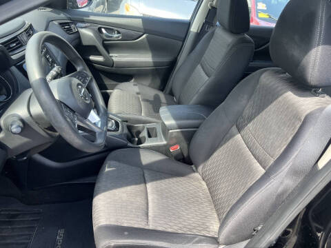 2017 Nissan Rogue S