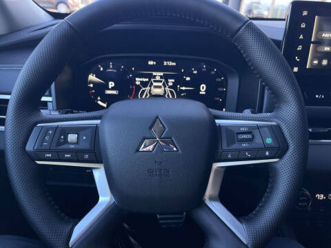 2026 Mitsubishi Outlander SEL