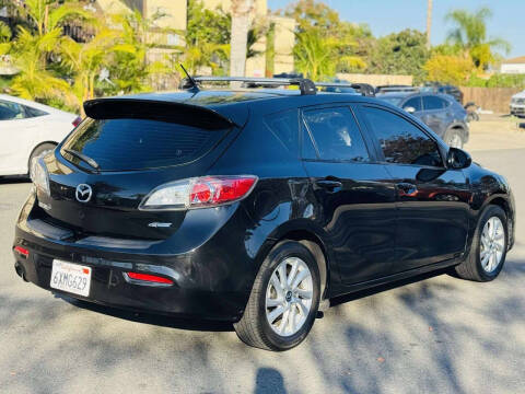 2013 Mazda MAZDA3 i Touring