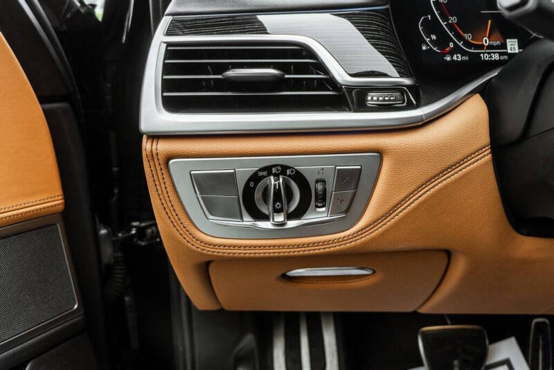 2022 BMW 7 Series 750i xDrive