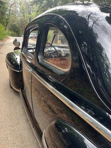1947 Ford Super Deluxe