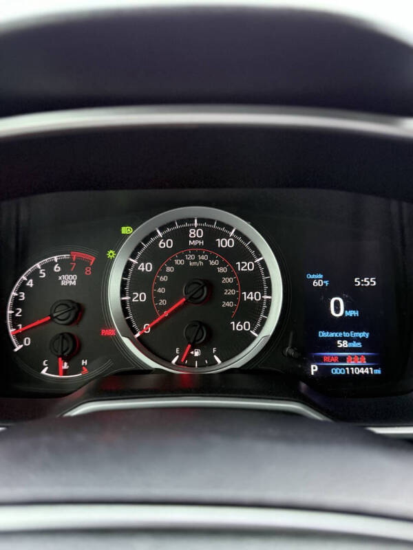 2022 Toyota Corolla Hatchback SE Nightshade Edition