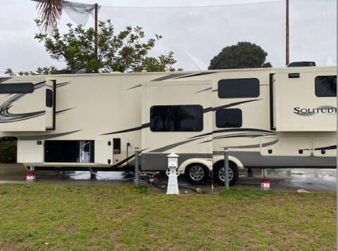 Grand Design RV Solitude Image