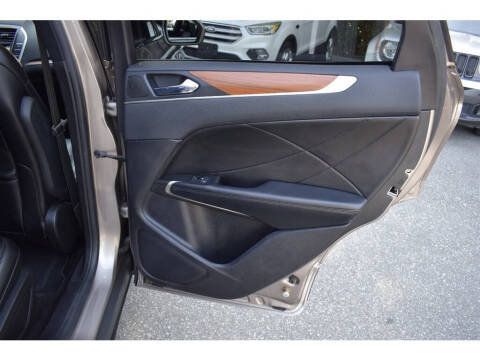 2019 Lincoln MKC Select