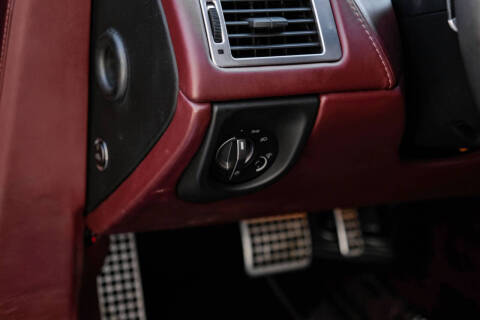 2005 Aston Martin DB9