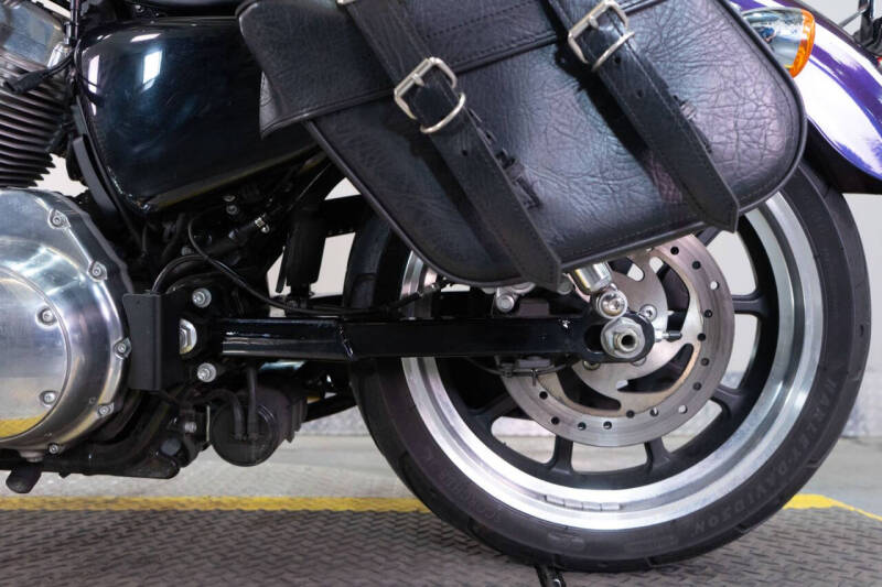 2015 Harley-Davidson Superlow