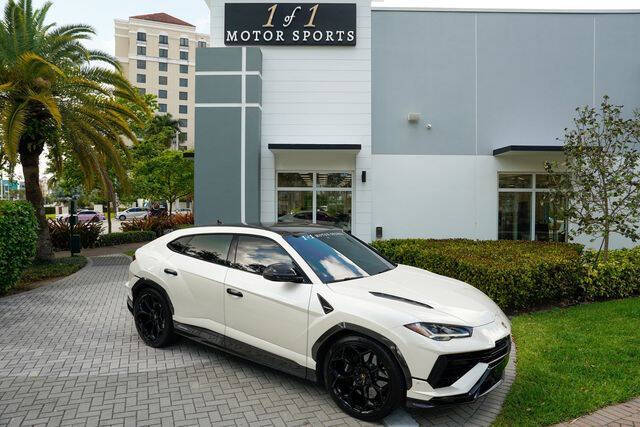 2023 Lamborghini Urus Performante