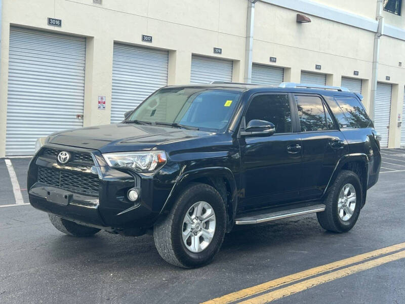 2017 Toyota 4Runner SR5 Premium's photo