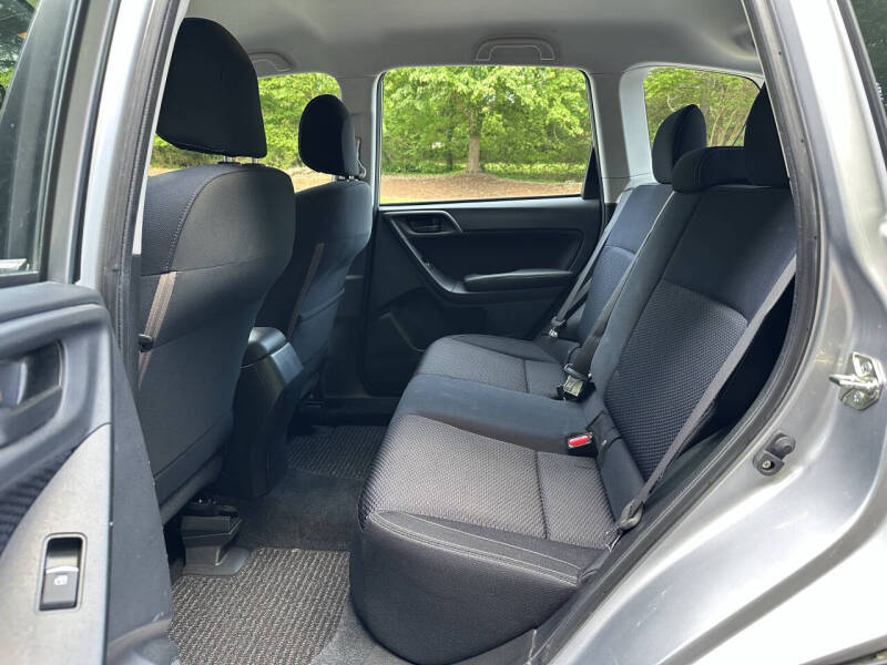 2017 Subaru Forester 2.5i