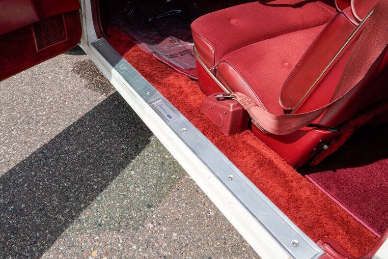 1976 Ford Thunderbird