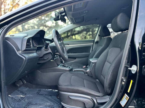 2020 Hyundai Elantra