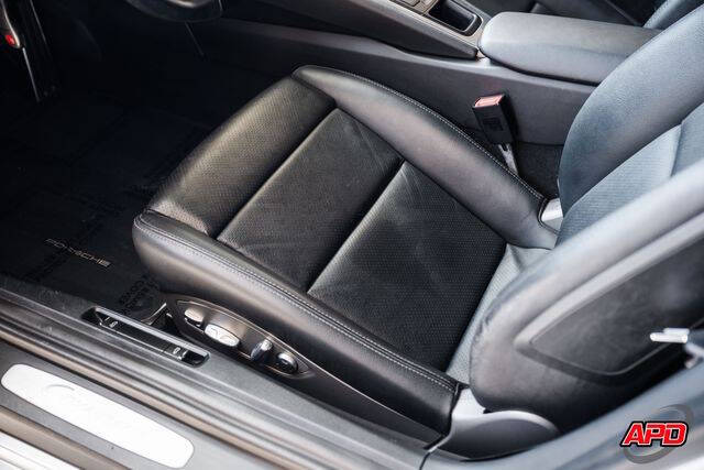 2014 Porsche Cayman