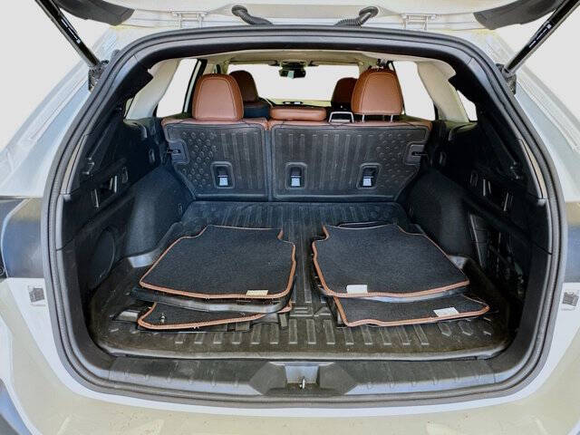 2023 Subaru Outback Touring