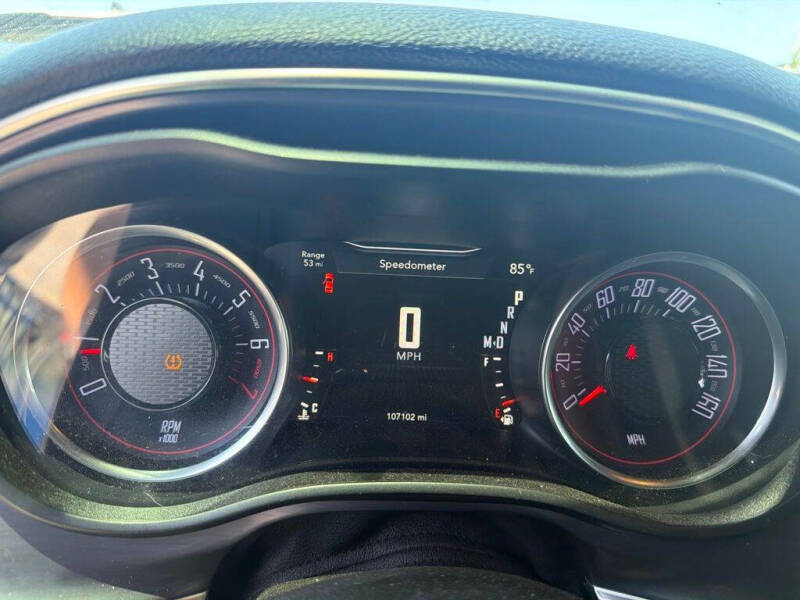 2017 Dodge Challenger SXT
