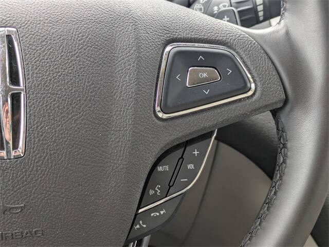 2019 Lincoln MKC Select