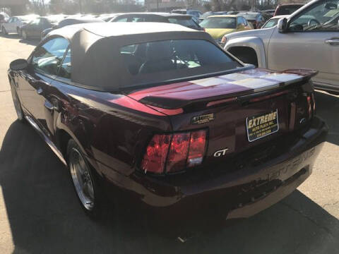 2004 Ford Mustang GT Deluxe