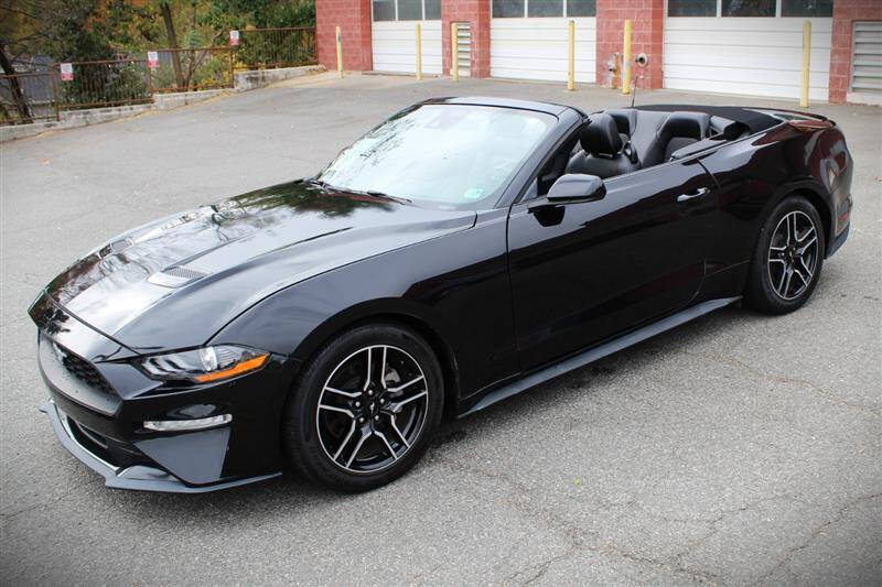 2021 Ford Mustang EcoBoost