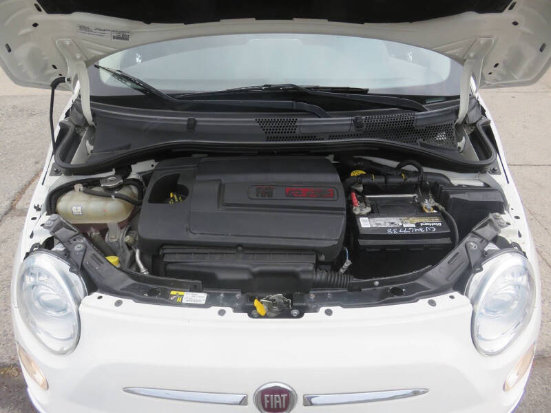 2017 FIAT 500 Lounge