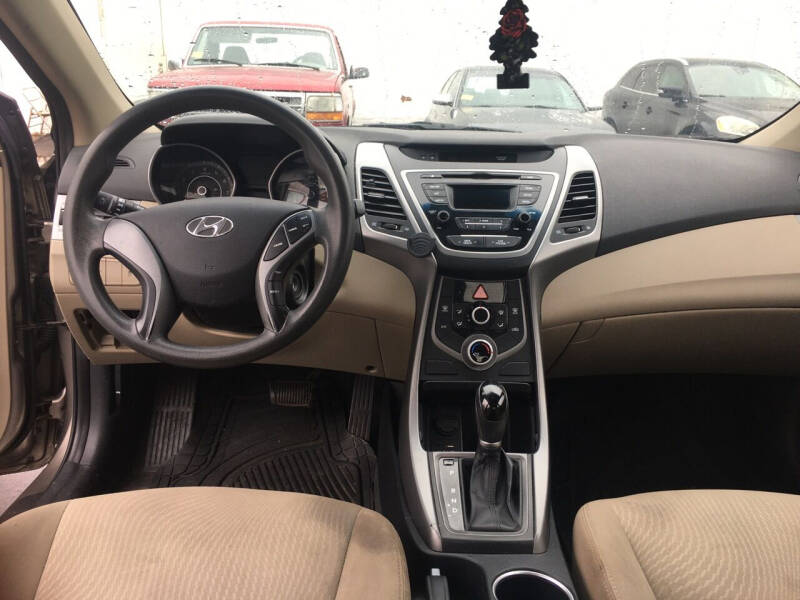 2016 Hyundai Elantra SE photo 30