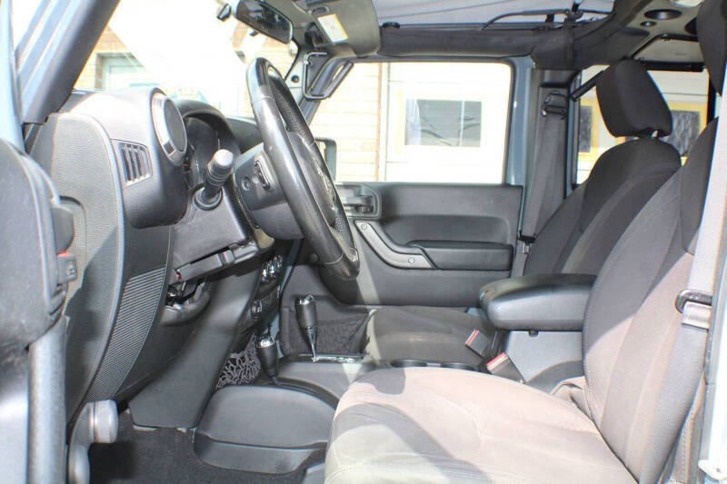 2015 Jeep Wrangler Unlimited Sport