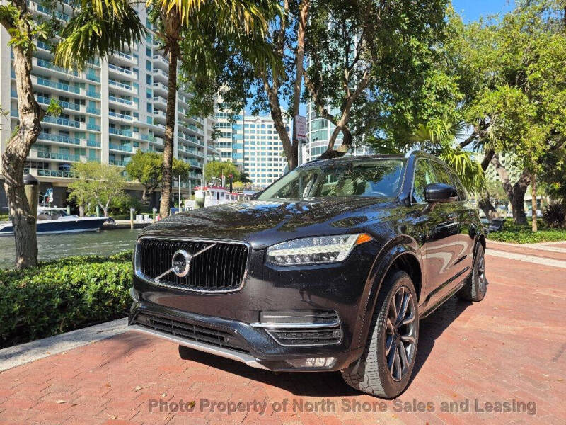 2018 Volvo XC90 T6 Momentum