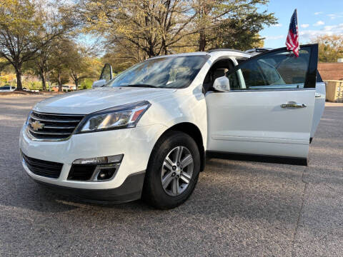 2017 Chevrolet Traverse LT
