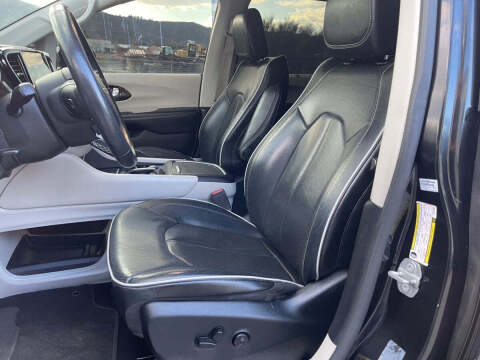 2022 Chrysler Pacifica Limited