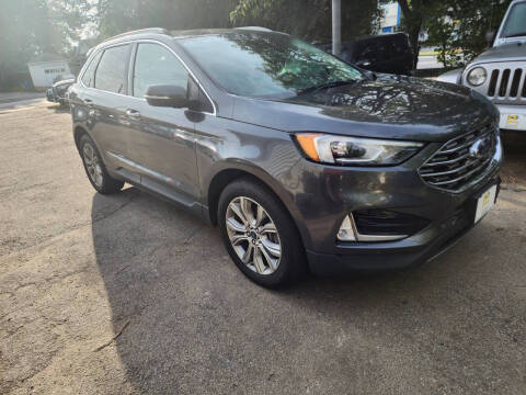 2020 Ford Edge Titanium