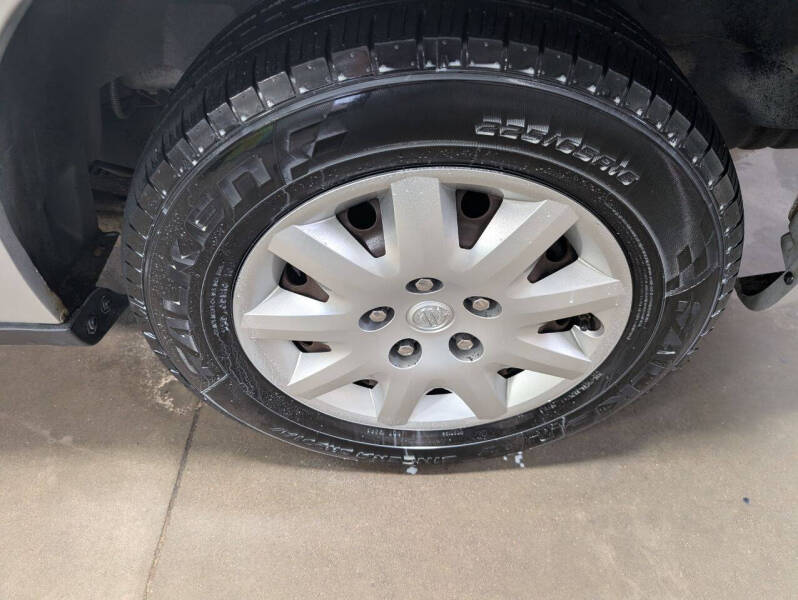 2010 Chrysler Town and Country LX