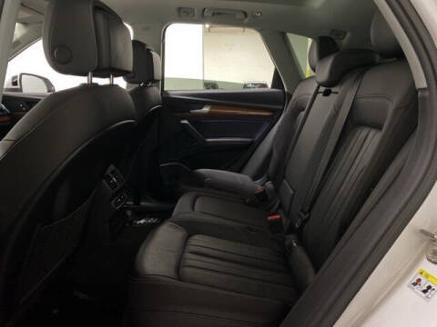 2023 Audi Q5 quattro Premium Plus 40 TFSI