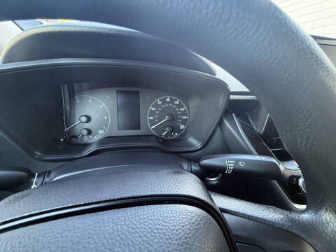 2017 Toyota Camry Hybrid LE