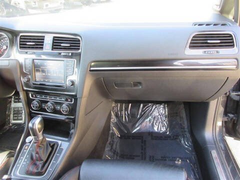 2017 Volkswagen Golf GTI Autobahn