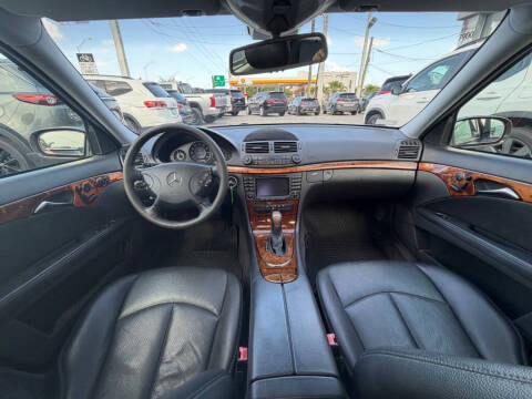 2004 Mercedes-Benz E-Class E 320