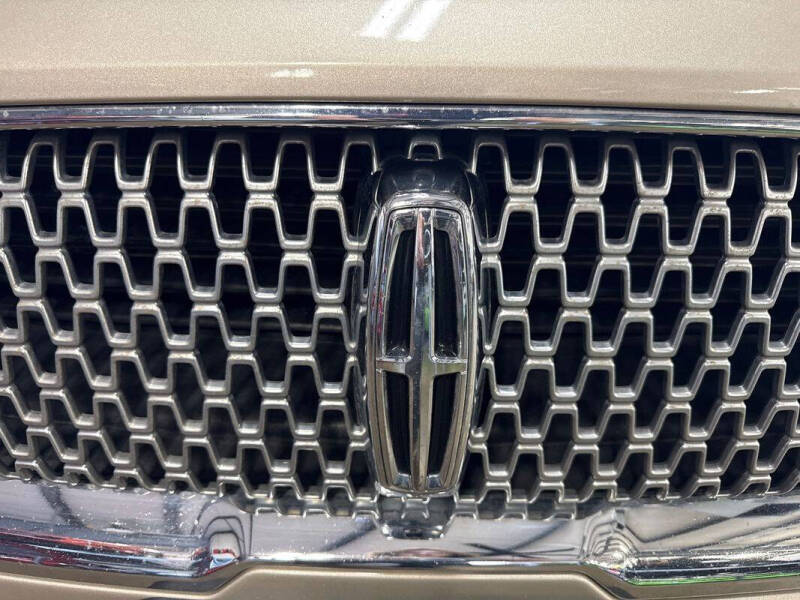 2017 Lincoln Continental Reserve