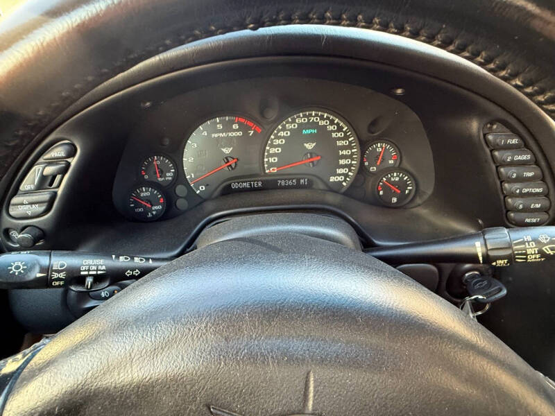 2004 Chevrolet Corvette