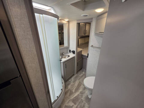 2021 Thor Motor Coach Quantum