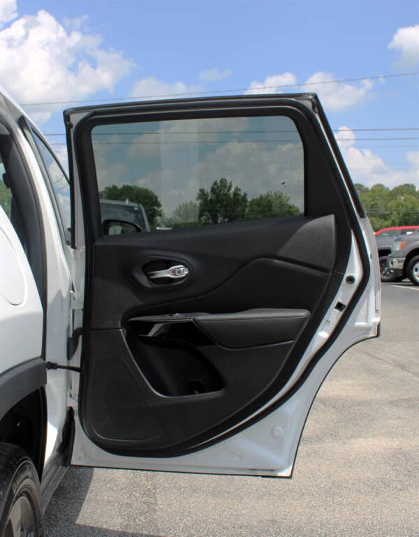 2021 Jeep Cherokee Latitude Plus