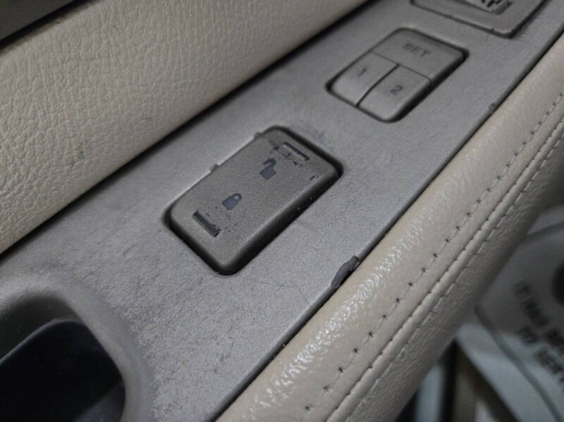 2003 Lincoln Navigator Luxury