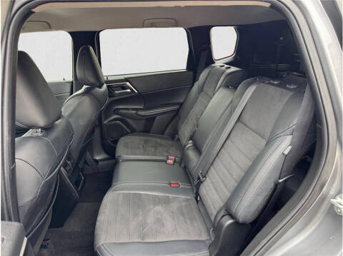 2024 Mitsubishi Outlander