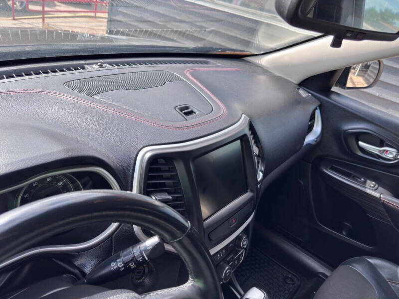 2015 Jeep Cherokee Trailhawk