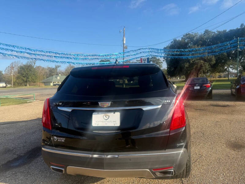 2017 Cadillac XT5 Platinum