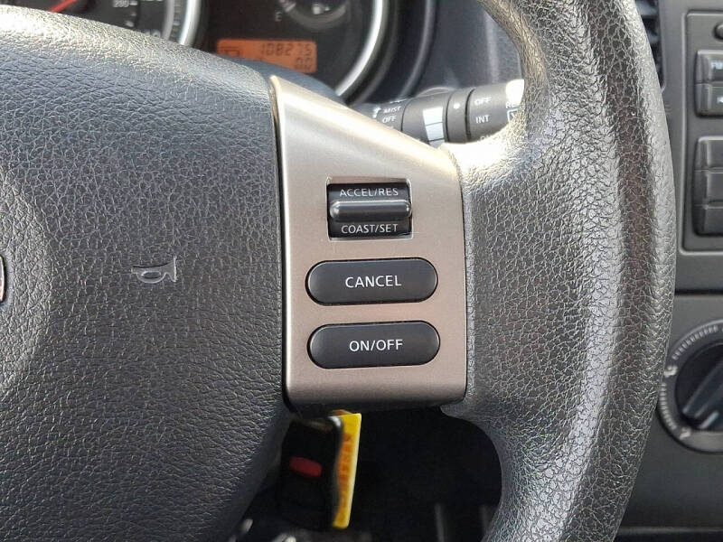 2012 Nissan Versa 1.8 S