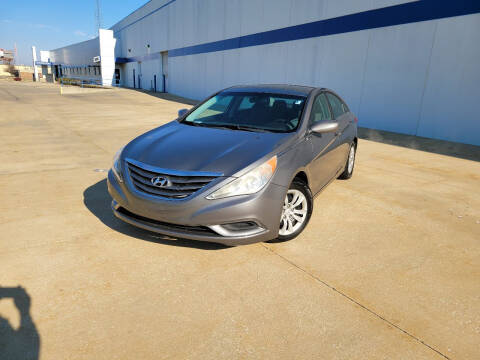 2011 Hyundai Sonata for sale at Melo Motors LLC in Springfield IL