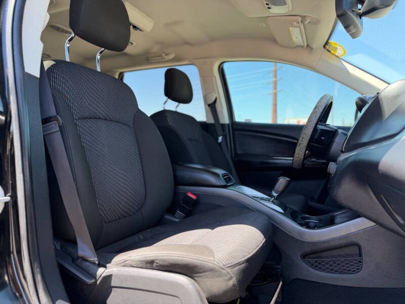 2020 Dodge Journey SE Value