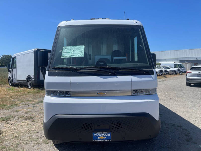 2025 Chevrolet BrightDrop 400